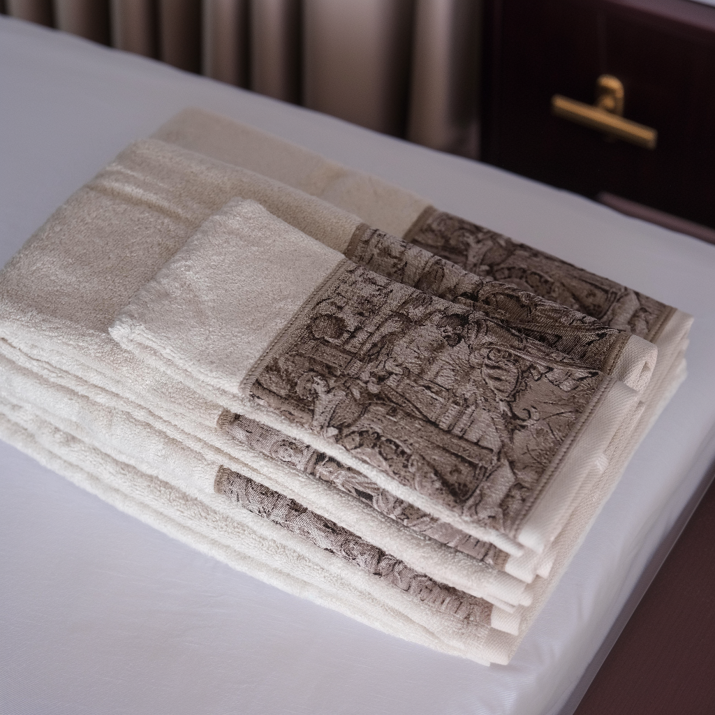 Goblen Koleksiyonu Micro Bambu, Vizon Renk, Özel Paketli Havlu Seti